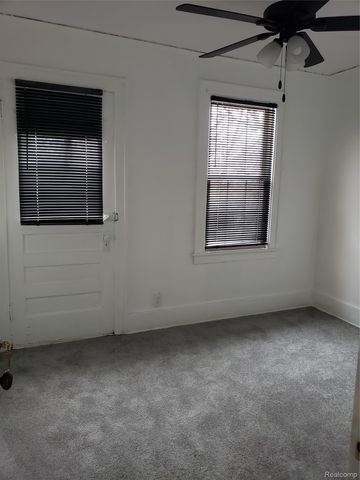 15381 Prairie Street, Detroit, MI 48238