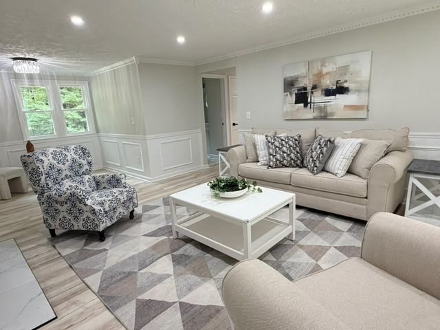 57 Purgatory Rd, Sutton, MA 01590