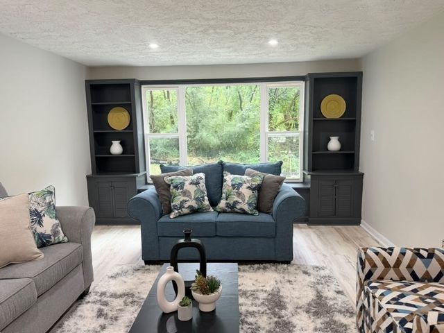 57 Purgatory Rd, Sutton, MA 01590