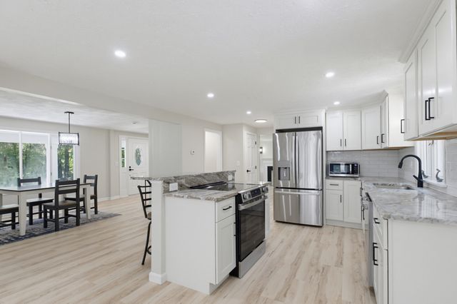 57 Purgatory Rd, Sutton, MA 01590
