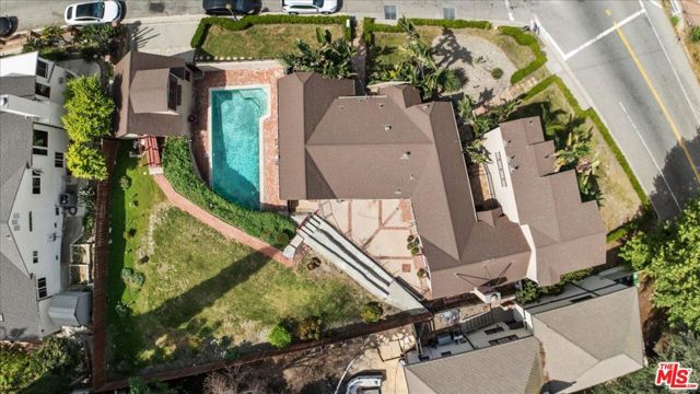 14440 Valley Vista Boulevard, Sherman Oaks, CA 91423