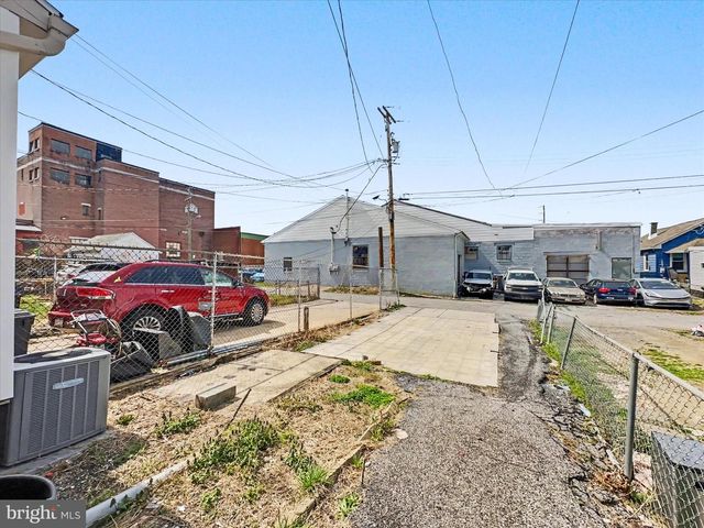 368 NORWAY ST, York, PA 17403