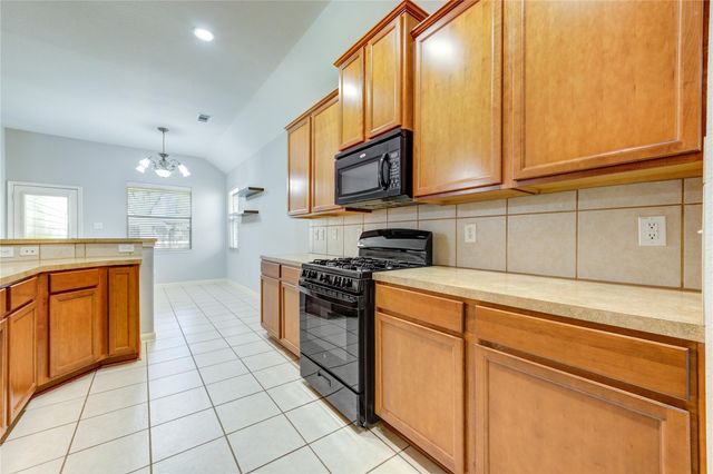 6030 Starbrook Creek Drive, Katy, TX 77494