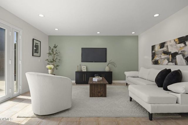 6442 Pinion Street, Oak Park, CA 91377