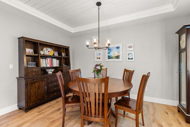 4 LITTLE BAY Drive, Dover, NH 03820