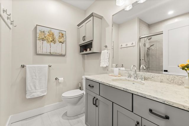 4 LITTLE BAY Drive, Dover, NH 03820