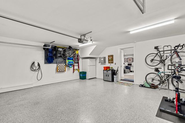 4 LITTLE BAY Drive, Dover, NH 03820