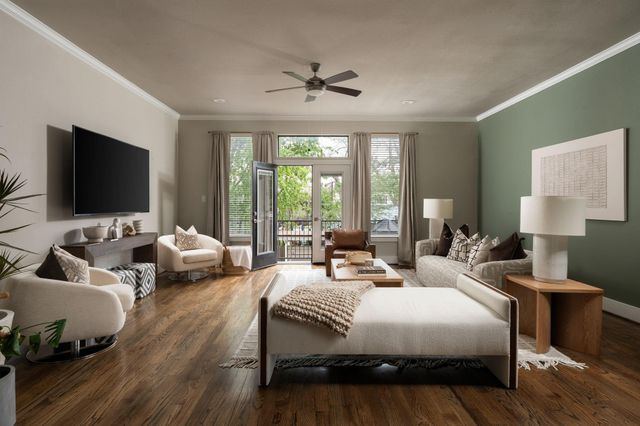 5733 Darling Street, Houston, TX 77007