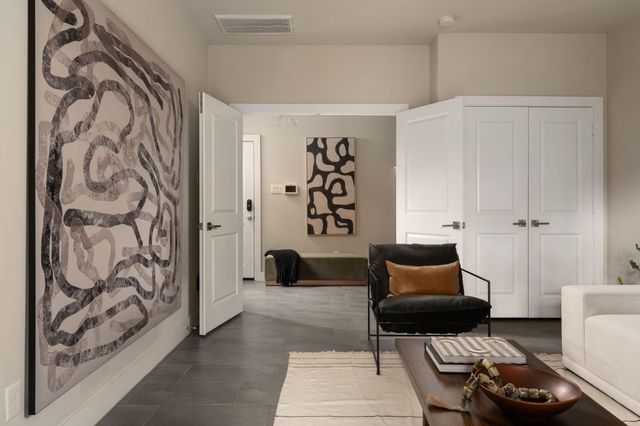 5733 Darling Street, Houston, TX 77007