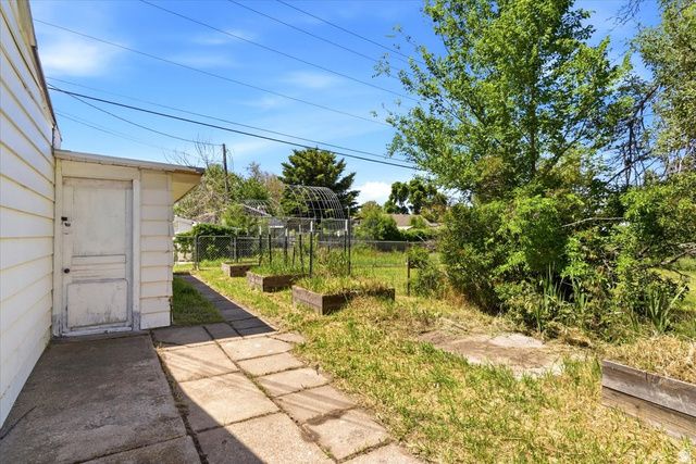 530 E 37TH ST, South Ogden, UT 84403