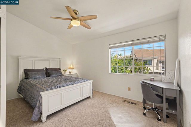 5251 Pebble Glen Dr, Concord, CA 94521