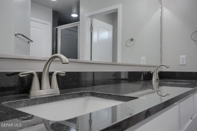 13893 Carloina Ponce Avenue, El Paso, TX 79928