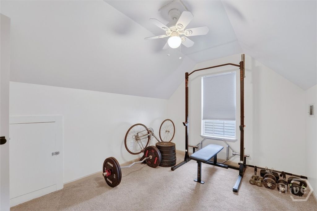 Image 21 of property listing at 23 E Deerwood Road, Savannah, GA 31410