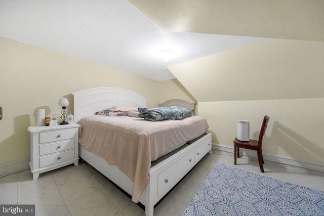 373 UPLAND WAY, Drexel Hill, PA 19026