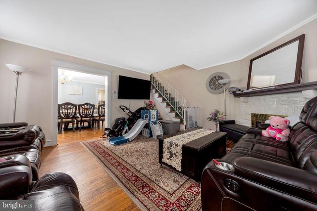 373 UPLAND WAY, Drexel Hill, PA 19026