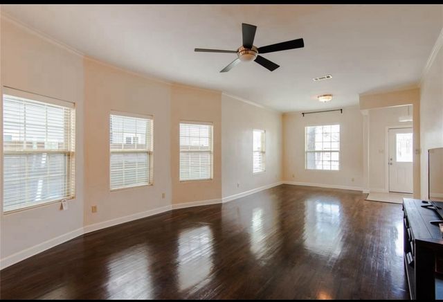 825 W 12th Street, Dallas, TX 75208