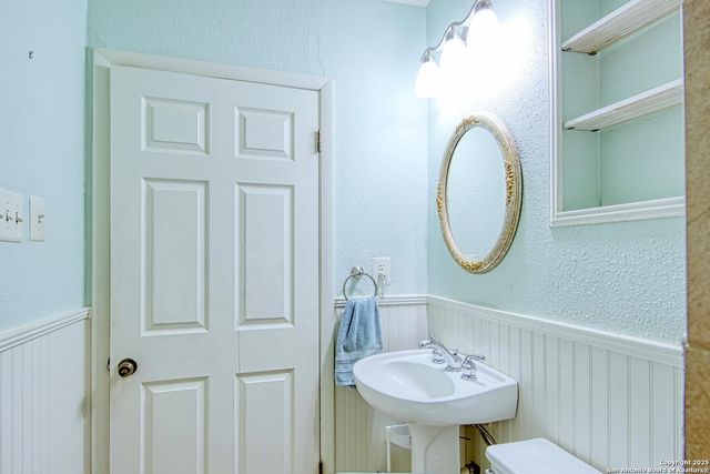 323 HATCHER AVE, San Antonio, TX 78223