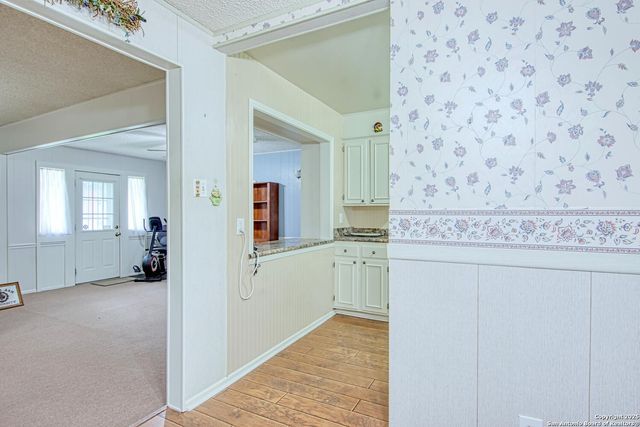 323 HATCHER AVE, San Antonio, TX 78223