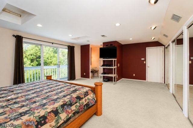 472 Summit Rd, Mountainside Boro, NJ 07092