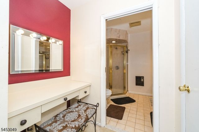 472 Summit Rd, Mountainside Boro, NJ 07092
