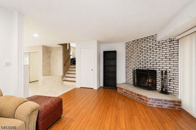 472 Summit Rd, Mountainside Boro, NJ 07092