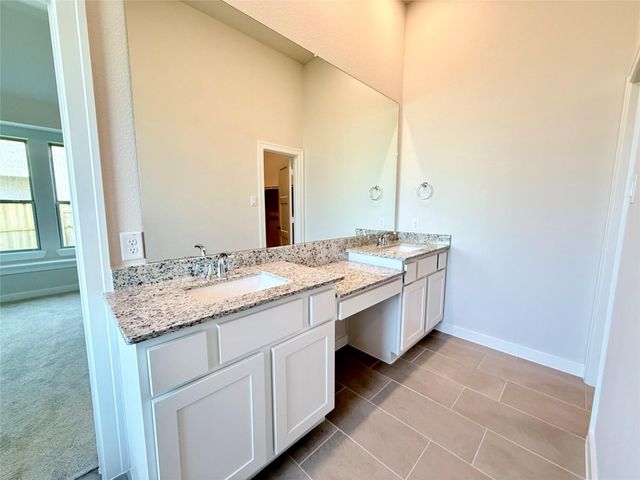 18130 Sunlit Oasis Drive, Webster, TX 77598