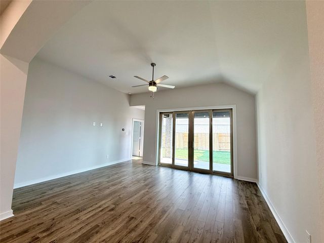 18130 Sunlit Oasis Drive, Webster, TX 77598
