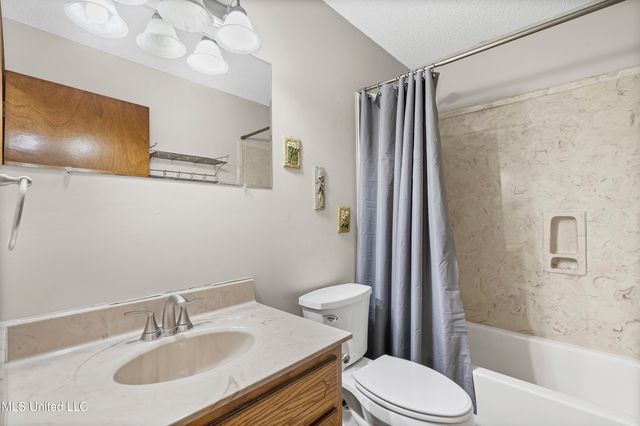 3165 W Star Landing Road, Nesbit, MS 38651