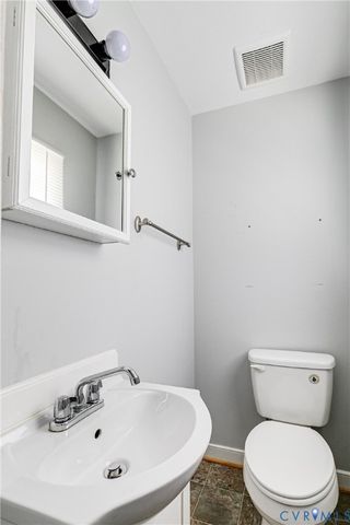 3041 Clintwood Rd, Chesterfield, VA 23112