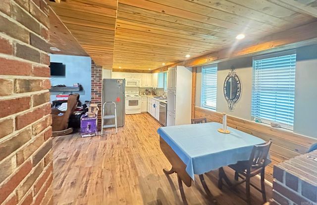 6 Ellzey Lane, Greenbrier, AR 72058