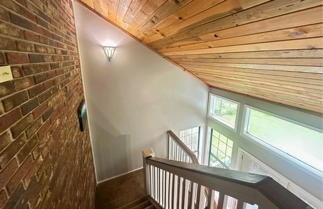 6 Ellzey Lane, Greenbrier, AR 72058