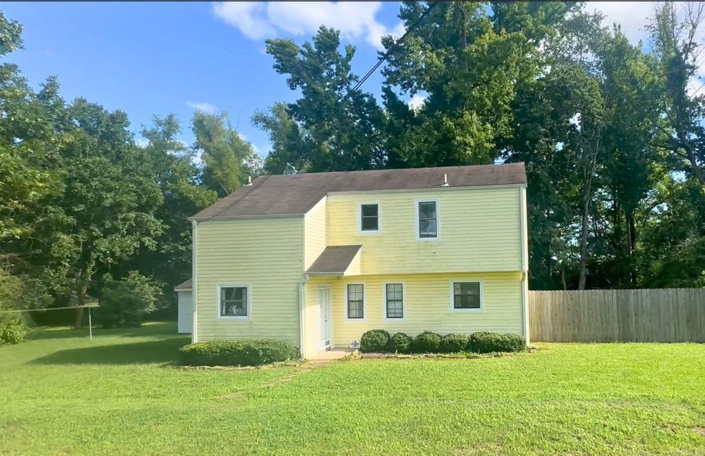 6 Ellzey Lane, Greenbrier, AR 72058