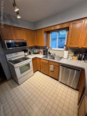 13405 Fagan Road, Holly, MI 48442