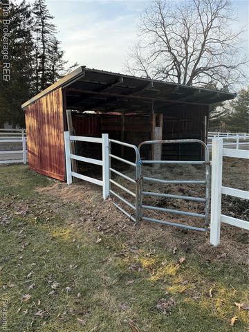 13405 Fagan Road, Holly, MI 48442