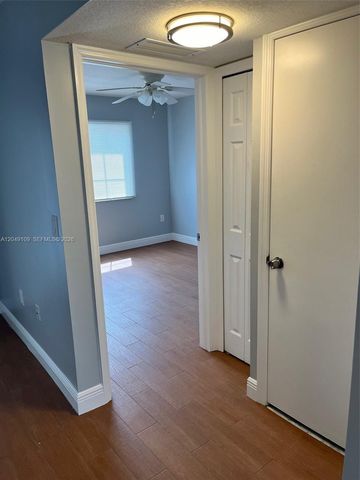 1261 SE 27th St 104, Homestead, FL 33035