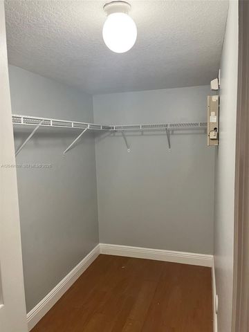 1261 SE 27th St 104, Homestead, FL 33035