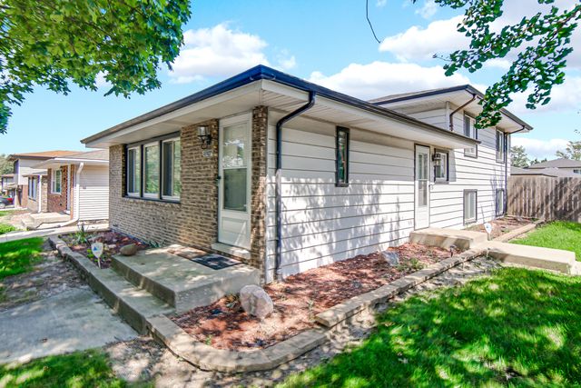 18107 Kostner Avenue, Country Club Hills, IL 60478