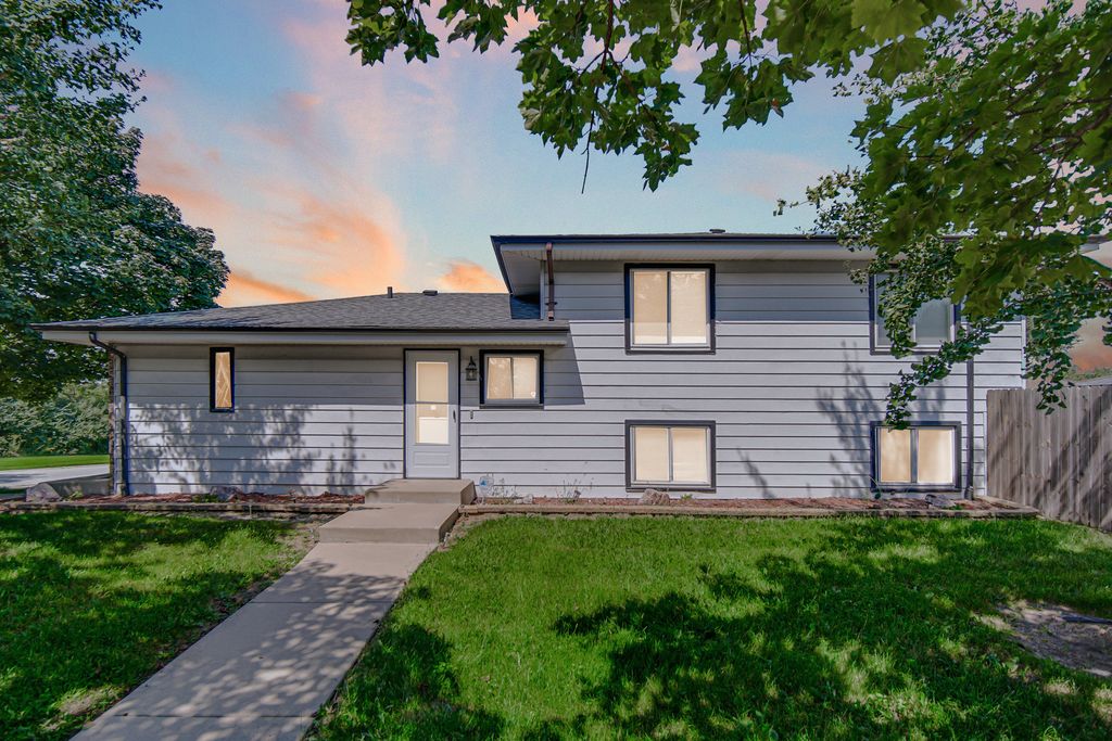 18107 Kostner Avenue, Country Club Hills, IL 60478