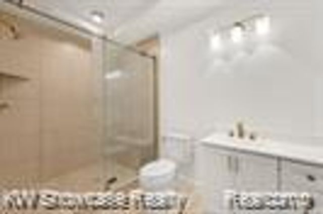 5245 BUELL Drive, Commerce Charter Township, MI 48382