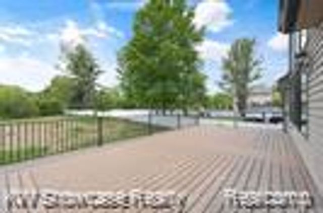 5245 BUELL Drive, Commerce Charter Township, MI 48382