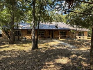 1674 Vz County Road 3425, Wills Point, TX 75169