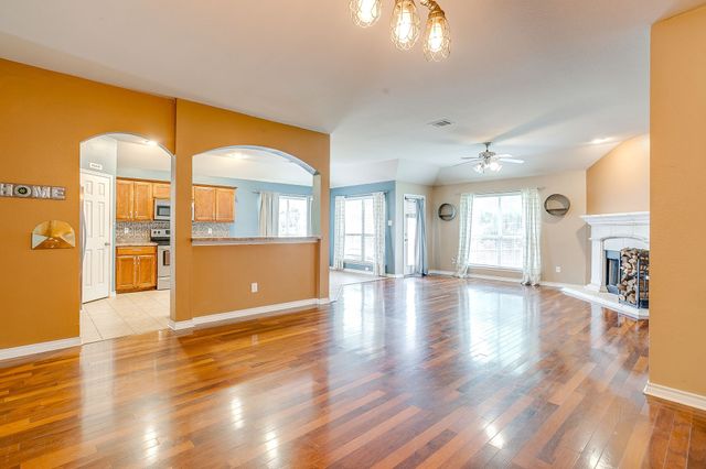 9316 Marilyn Court, White Settlement, TX 76108