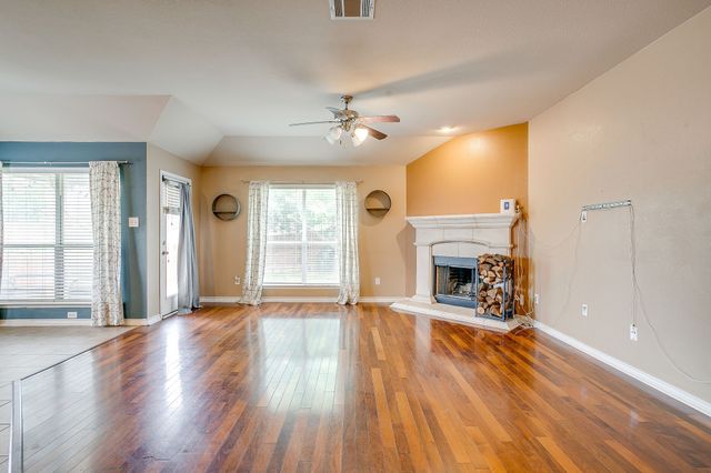 9316 Marilyn Court, White Settlement, TX 76108