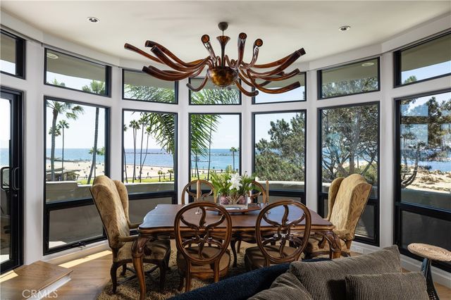 2901 Ocean Boulevard, Corona Del Mar, CA 92625