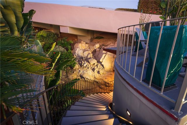 2901 Ocean Boulevard, Corona Del Mar, CA 92625