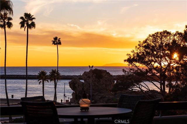 2901 Ocean Boulevard, Corona Del Mar, CA 92625