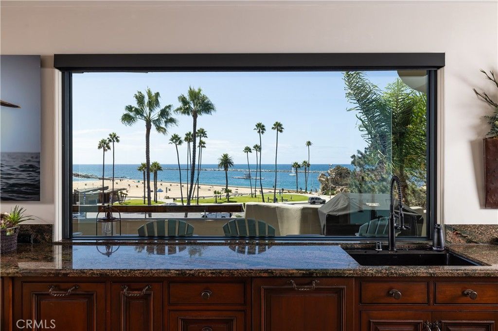 2901 Ocean Boulevard, Corona Del Mar, CA 92625