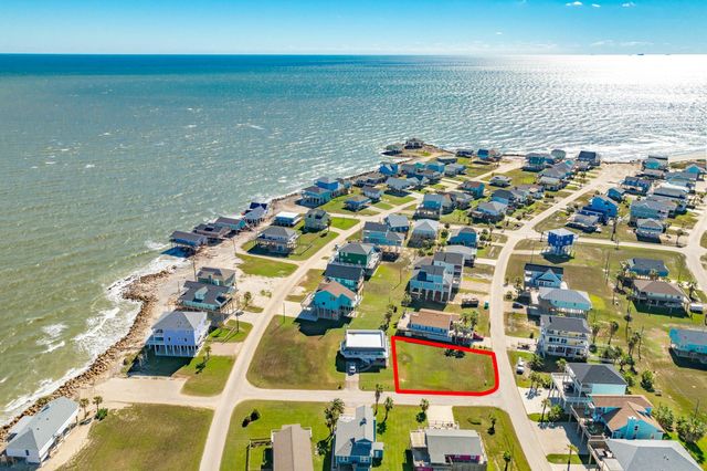13026 Buccaneer Parkway, Freeport, TX 77541