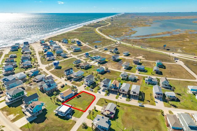 13026 Buccaneer Parkway, Freeport, TX 77541