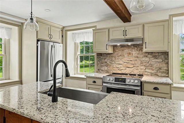 1067 West Thatcher Road, Haycock Twp, PA 18951